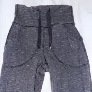 Lululemon dark grey leggings